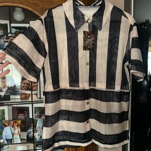 NEW NWT Striped Small. SWIM COVER UP. SHEER. Tunic Top